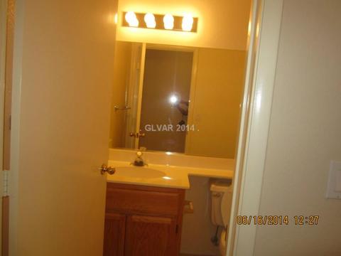 818 Bitterroot St, Henderson, NV 89002 photo 6