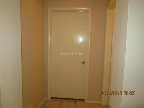 818 Bitterroot St, Henderson, NV 89002 photo 5