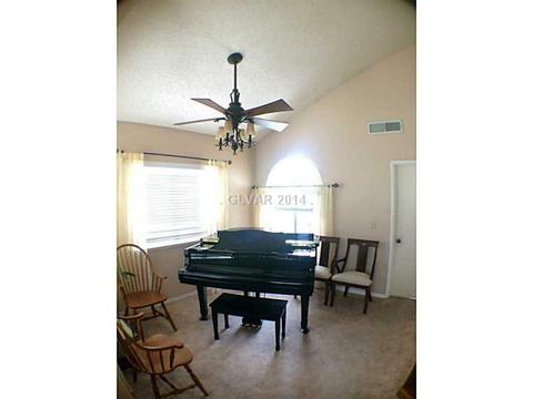 170 Fallon Dr, Henderson, NV 89074 photo 3