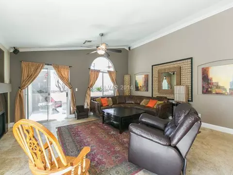 1237 Emerald Crest St, Henderson, NV 89052 photo 4