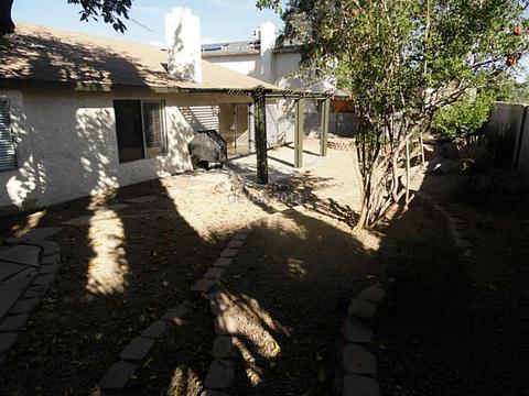 809 Cherry Dr, Henderson, NV 89002 photo 17
