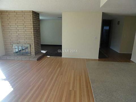 809 Cherry Dr, Henderson, NV 89002 photo 8