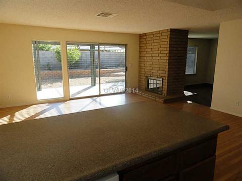 809 Cherry Dr, Henderson, NV 89002 photo 5