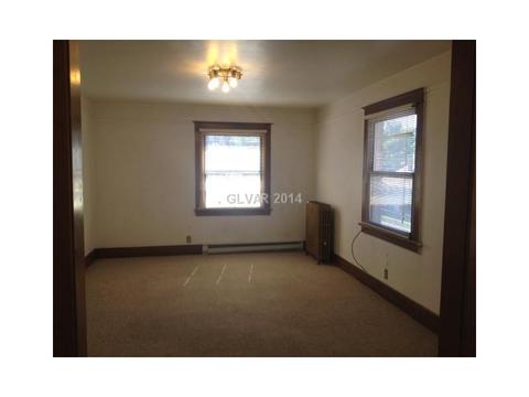 1010 Lyons, Ely, NV 89301 photo 2