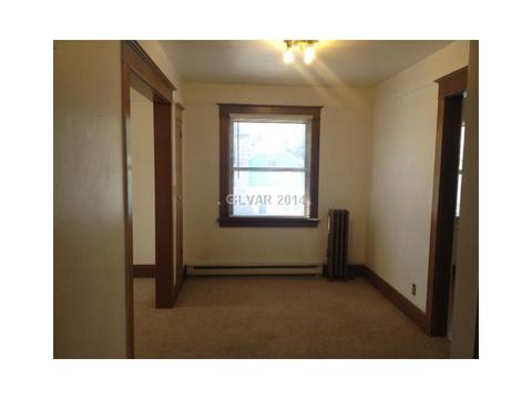 1010 Lyons, Ely, NV 89301 photo 3