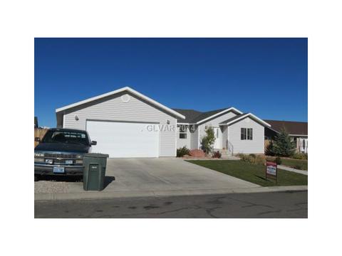 2295 Opal, Ely, NV 89301 photo 2