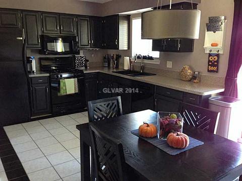 46935 Crestview, Macomb, MI 48044 photo 3