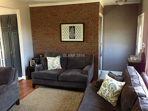 46935 Crestview, Macomb, MI 48044 photo 2