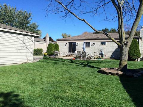 46935 Crestview, Macomb, MI 48044 photo 6