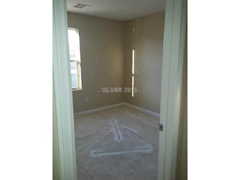 976 Harbor Ave, Henderson, NV 89002 photo 4