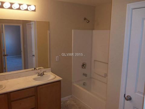 976 Harbor Ave, Henderson, NV 89002 photo 10
