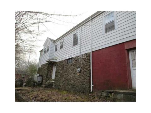404 Dillons Frk, Fieldale, VA 24089 photo 2