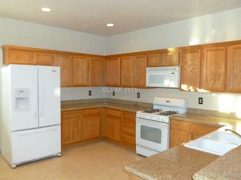 2668 Dirleton Pl, Henderson, NV 89044 photo 9
