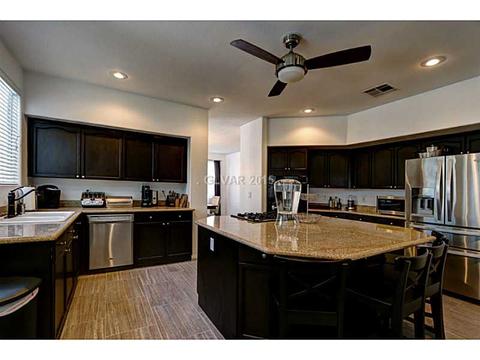 686 Vortex Ave, Henderson, NV 89002 photo 4