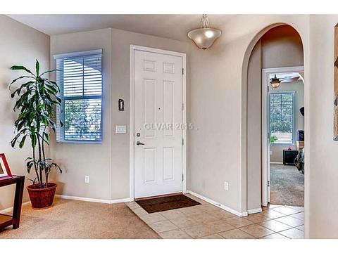 621 Blue Crystal Cree Rd, Henderson, NV 89002 photo 4