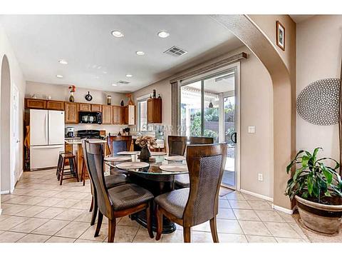 621 Blue Crystal Cree Rd, Henderson, NV 89002 photo 8