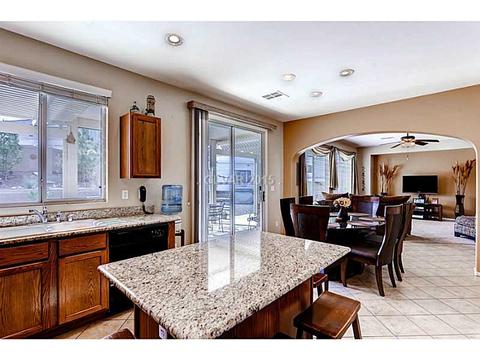 621 Blue Crystal Cree Rd, Henderson, NV 89002 photo 11