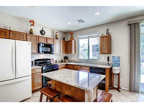 621 Blue Crystal Cree Rd, Henderson, NV 89002 photo 10