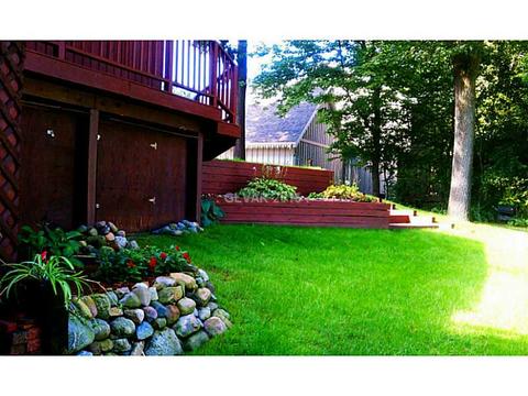 23 E Newman, Williamston, MI 48895 photo 6