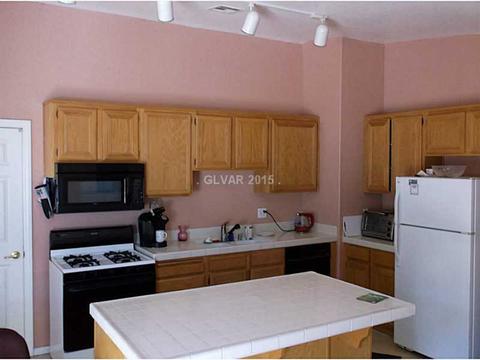 112 Crescent Bay St, Henderson, NV 89012 photo 3