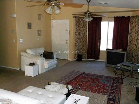112 Crescent Bay St, Henderson, NV 89012 photo 5