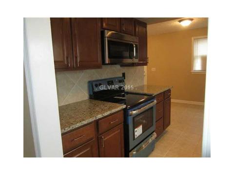 143 Arundel, Pasadena, MD 21122 photo 2