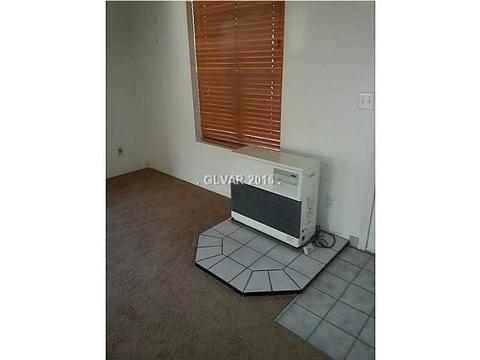 247 Spring, Caliente, NV 89008 photo 4
