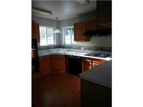 247 Spring, Caliente, NV 89008 photo 5
