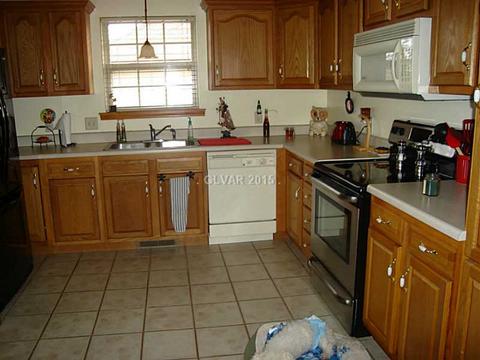 771 S Quade Rd, Springfield, MO 65802 photo 2