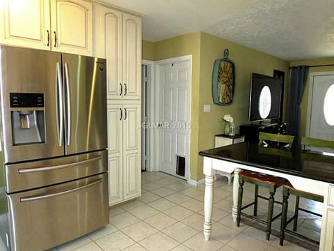 464 S Chesapeake Way, Henderson, NV 89015 photo 4