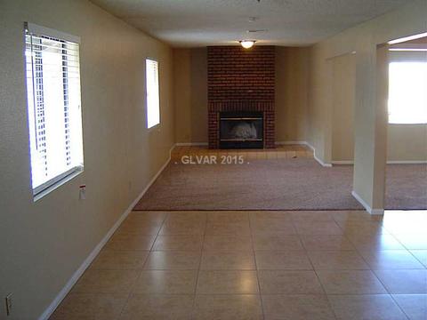 215 W Basic Rd, Henderson, NV 89015 photo 14