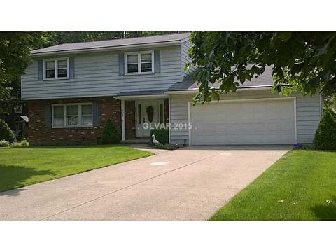 308 Windfall Ln, Wadsworth, OH 44281 photo 1
