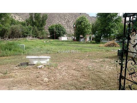 211 Clover St, Caliente, NV 89008 photo 3