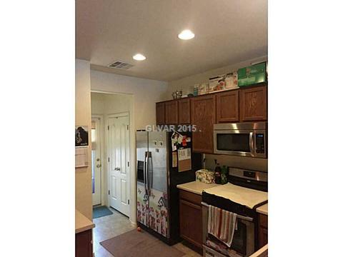 946 Wembly Hills Pl, Henderson, NV 89011 photo 4
