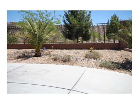2220 Manosque Ln, Henderson, NV 89044 photo 2