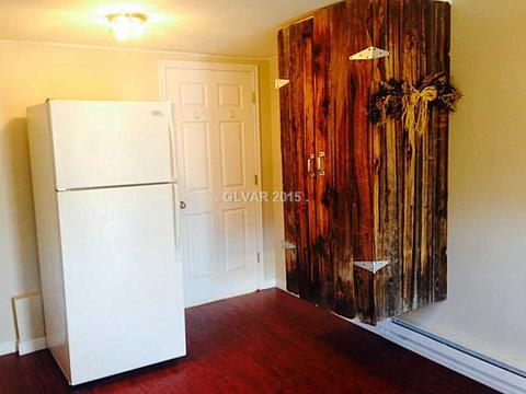 794 Bell, Ely, NV 89301 photo 4