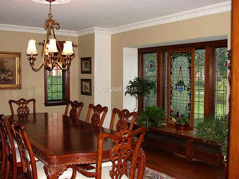 8808 Elsmere, Parma, OH 44130 photo 5
