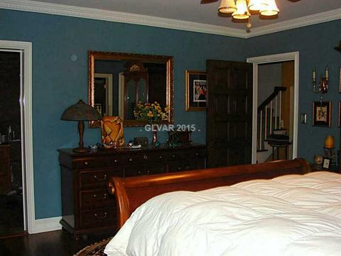 8808 Elsmere, Parma, OH 44130 photo 6