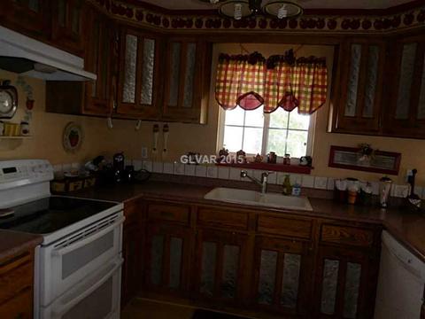 801 Avenue K, Ely, NV 89301 photo 2