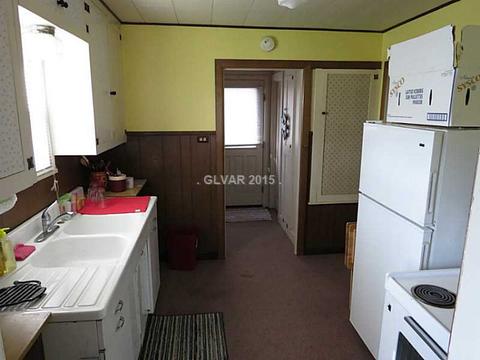 1245 Lyons, Ely, NV 89301 photo 5