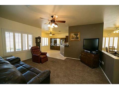 574 Eagle Perch Pl, Henderson, NV 89012 photo 3
