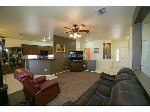 574 Eagle Perch Pl, Henderson, NV 89012 photo 4