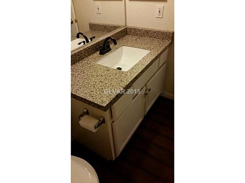 700 Booted Eagle St, Henderson, NV 89015 photo 9