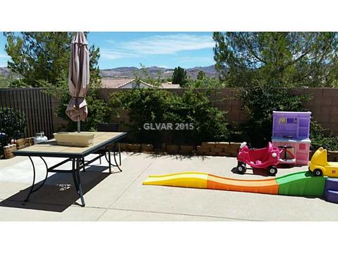 700 Booted Eagle St, Henderson, NV 89015 photo 14