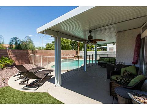 982 Upper Meadows Pl, Henderson, NV 89052 photo 3