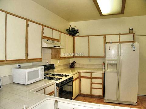 1722 Comstock Dr, Henderson, NV 89014 photo 7