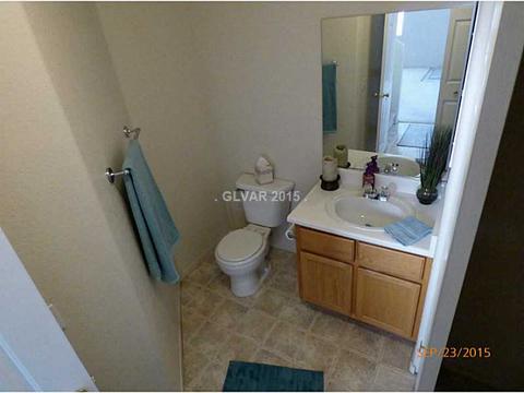 718 Booted Eagle St, Henderson, NV 89015 photo 28