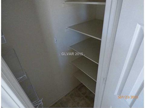 718 Booted Eagle St, Henderson, NV 89015 photo 18