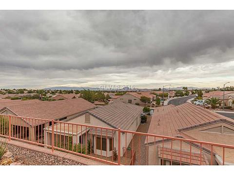 560 Eagle Perch Pl, Henderson, NV 89012 photo 4