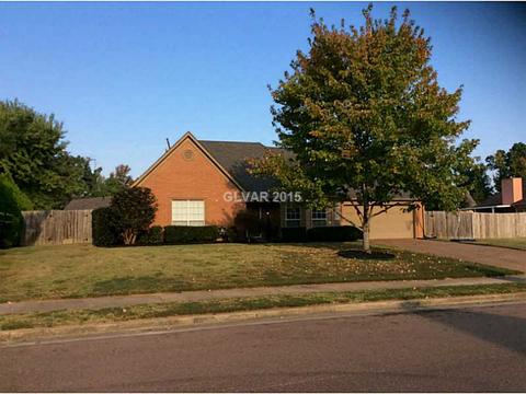 3943 Oak Forest Dr, Bartlett, TN 38135 photo 1